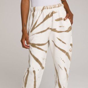 Good American Tie Dye Boyfriend Sweatpants - MEDIUM